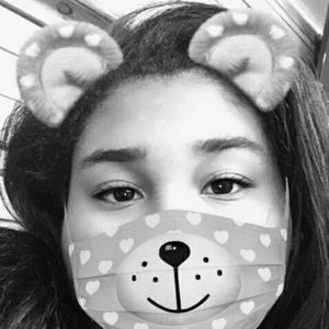 Meet your Posher, Miya